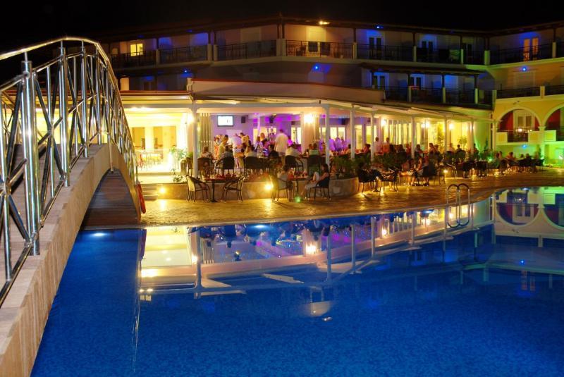 Majestic Hotel & Spa Laganas Esterno foto