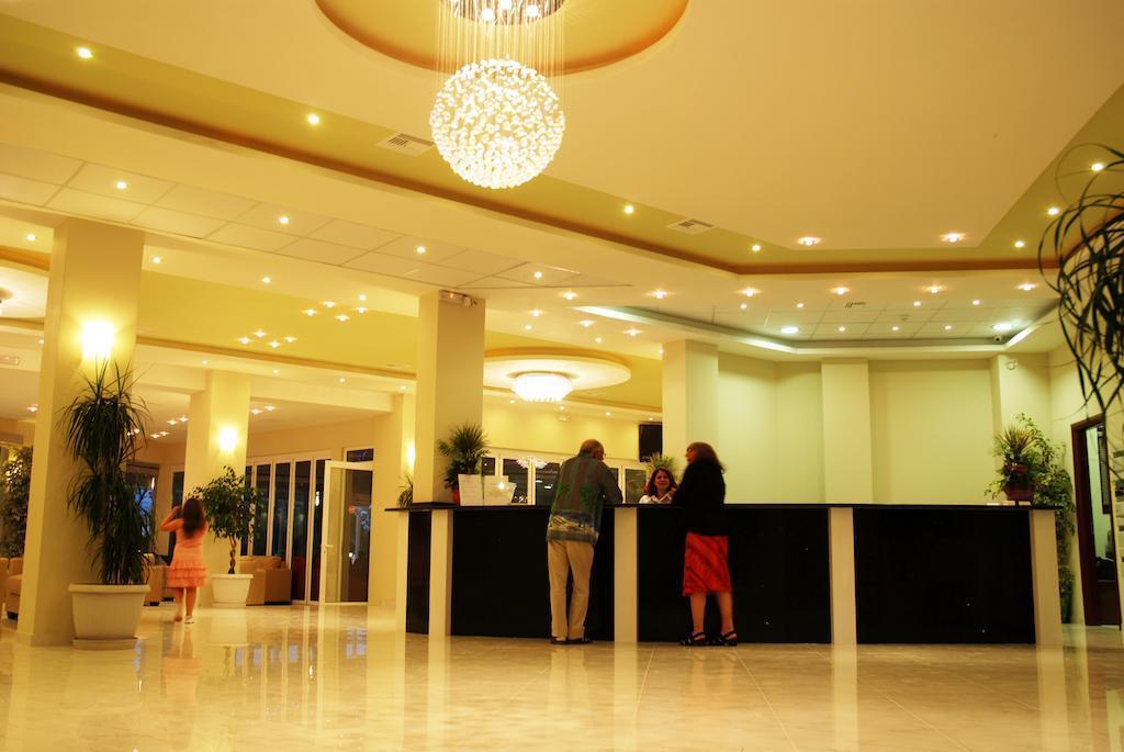 Majestic Hotel & Spa Laganas Esterno foto