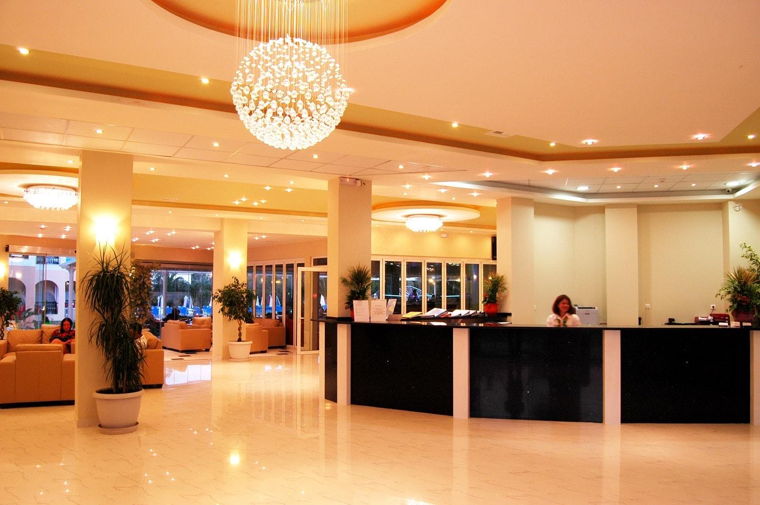Majestic Hotel & Spa Laganas Esterno foto