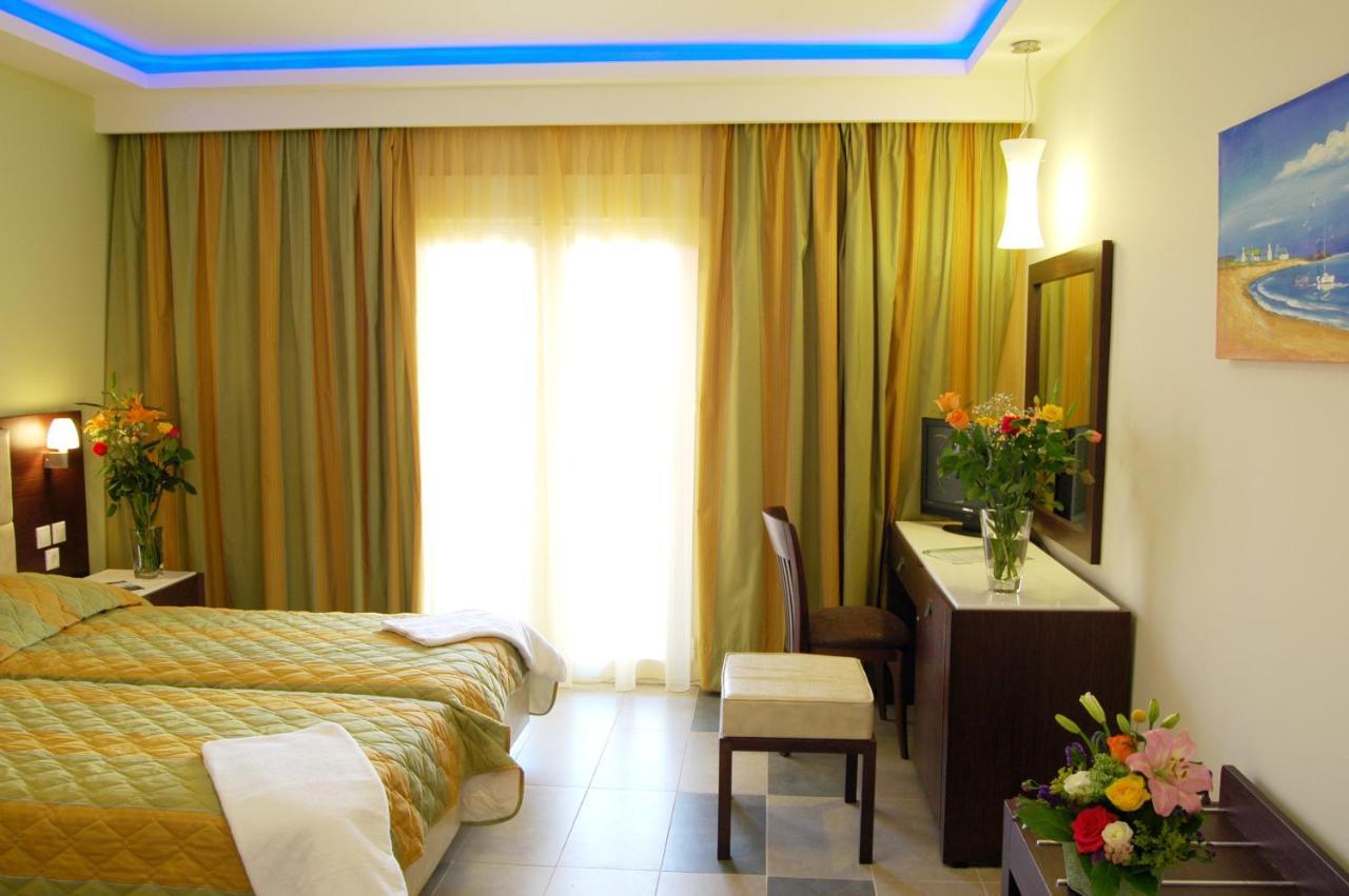 Majestic Hotel & Spa Laganas Esterno foto
