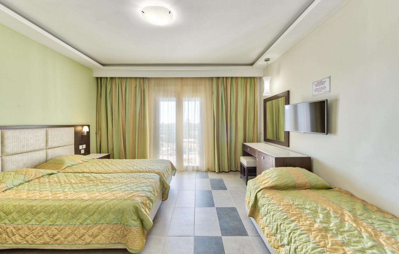 Majestic Hotel & Spa Laganas Esterno foto