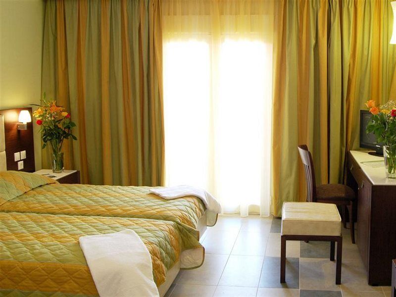 Majestic Hotel & Spa Laganas Esterno foto